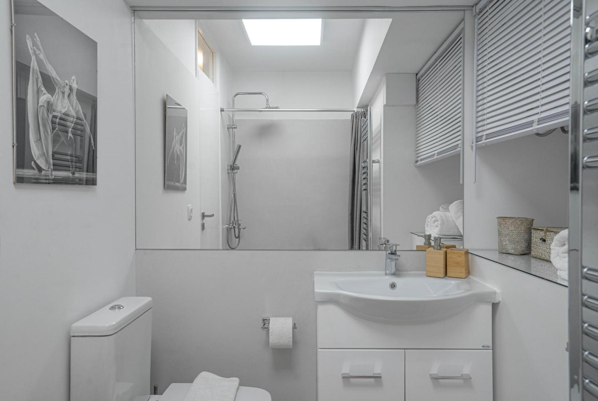 Lovely Studio In Likavitos Hill Атина Екстериор снимка
